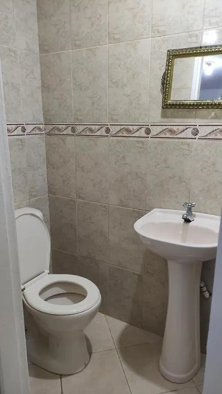 Habitacion Con Bano Privado#5 Medellin Homestay